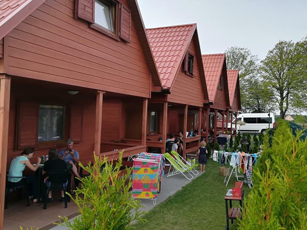 Domki Letniskowe Holiday Ustronie Morskie Exterior foto